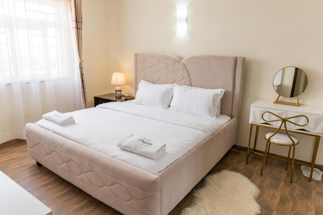 Serenity Stays Nakuru Exterior photo